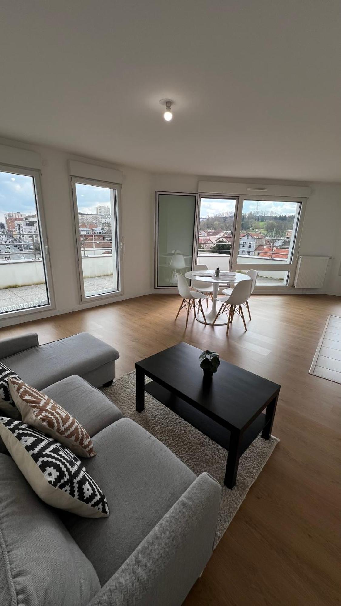 Ferienwohnung Charme Citadin Villemomble Exterior foto